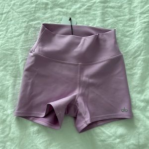 Alo 3” High Waist Short Size S BNWT